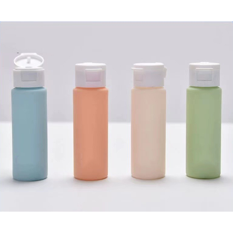 Travel flip squeeze bottle