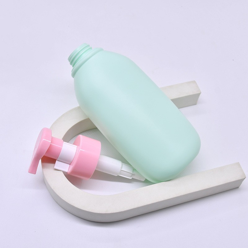 Customized 500ml plastic press lotion bottle Empty bottle