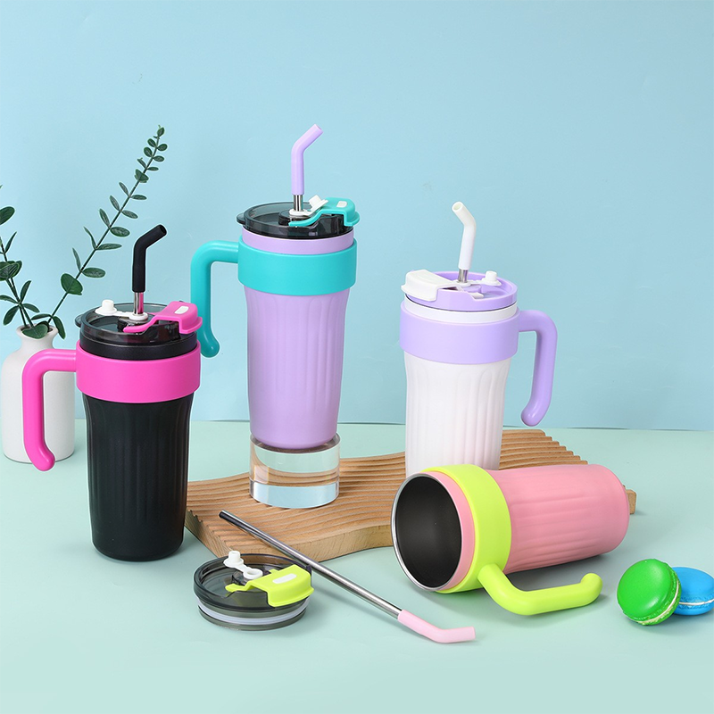 860ml Straw cup 316 stainless steel insulated cup with handle water cup thermos