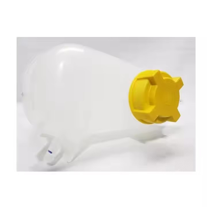 View:WIPER TANK 94736156 With lid Suitable for Chevrolet Expansion Tank Engine Coolant Reservoir