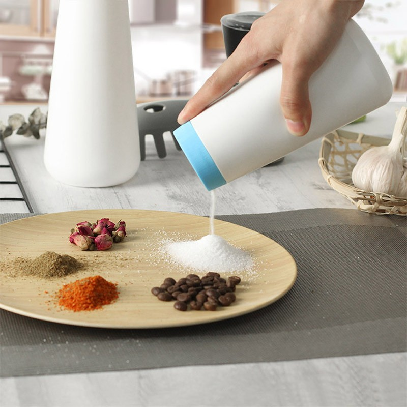 View:500ml wholesale PE plastic seasoning bottle cumin barbecue material salt pepper powder bottle