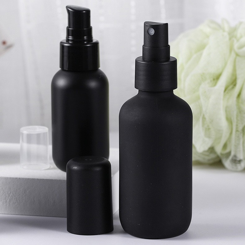 120ml plastic bottle Round shoulder Boston bottle Black frosted cosmetics packaging bottle spray bottle