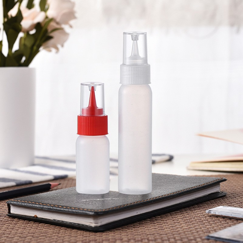 60ml Custom wholesale plastic pointed bottle, painted pigment extrusion bottle, eyelash wig glue water bottle
