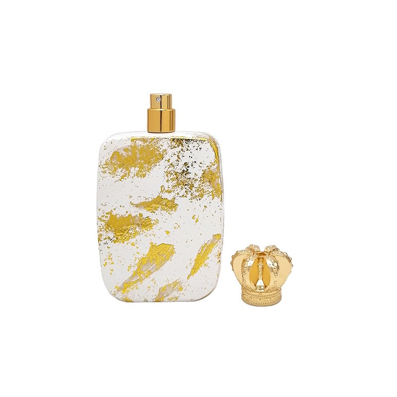 100ml customized high-end square empty spray perfume glass bottle Advanced color spray printing gold fragrance gift bottle