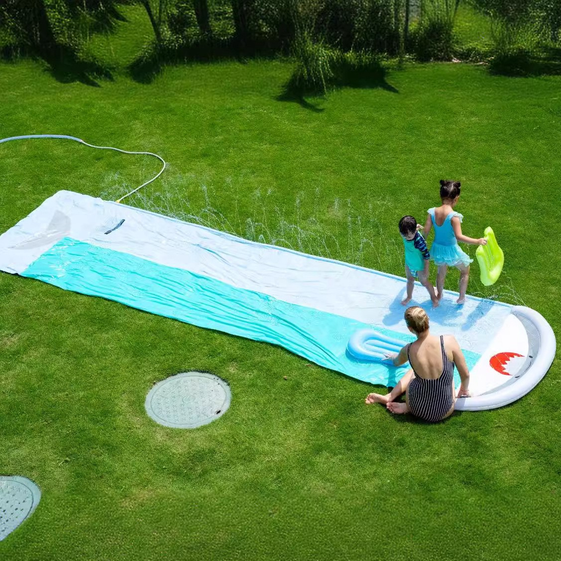 MH870 Interactive Shark Whale Watermelon Water Spray Outdoor Double Children's Water Slide Toy Plastic Inflatable Water Play Toy Water Spray Pad